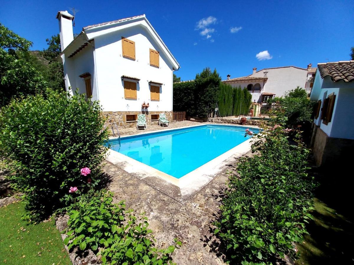 Villa El Refugio De Goriz à La Iruela Extérieur photo